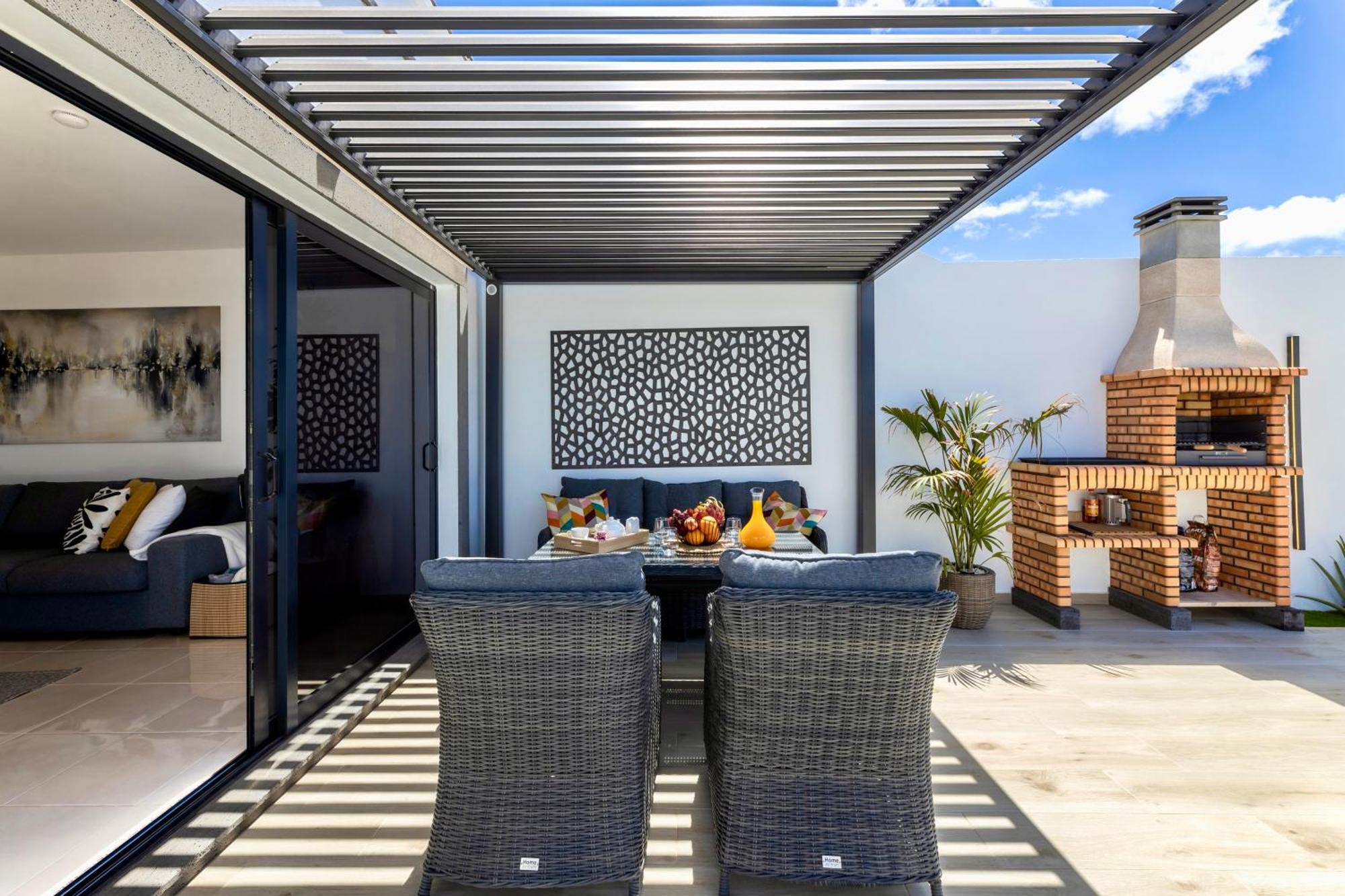 Villa Playa Blanca - Heated Pool, Aircon Εξωτερικό φωτογραφία