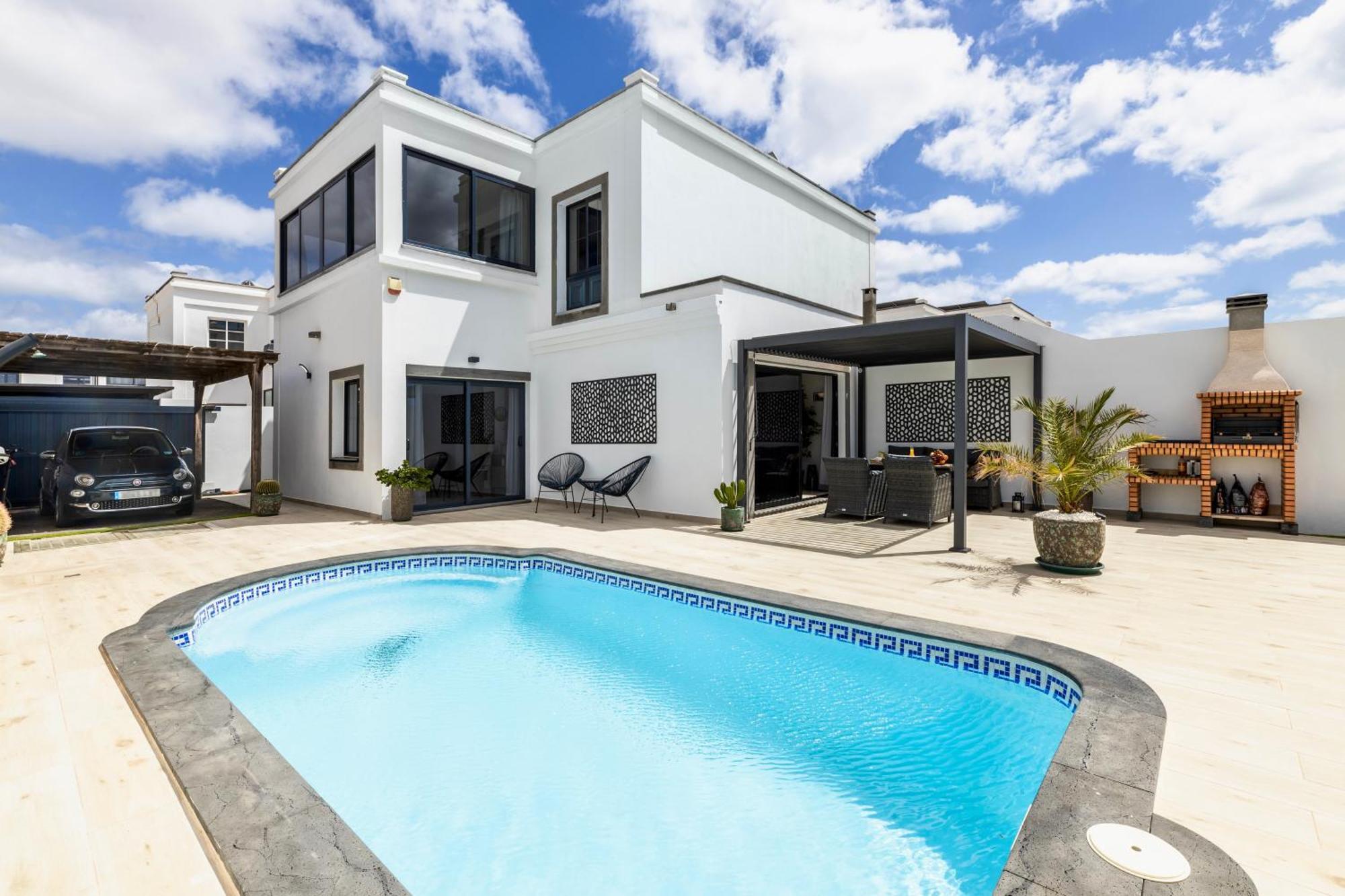 Villa Playa Blanca - Heated Pool, Aircon Εξωτερικό φωτογραφία