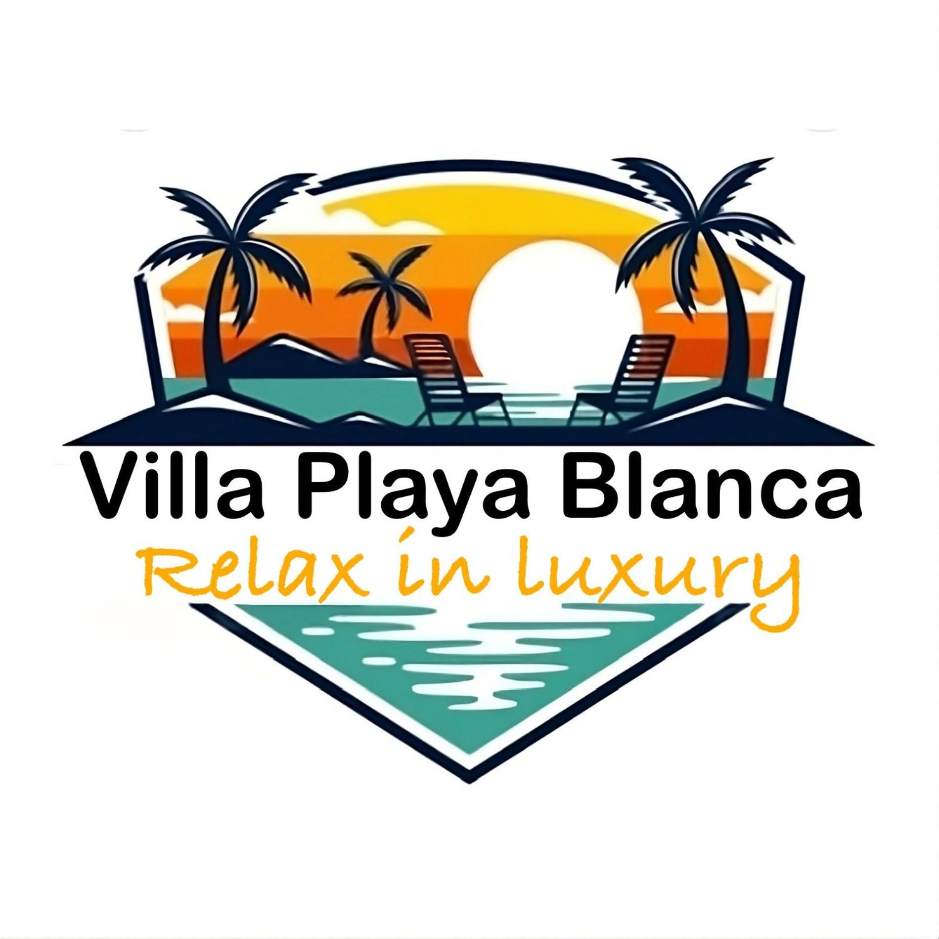 Villa Playa Blanca - Heated Pool, Aircon Εξωτερικό φωτογραφία